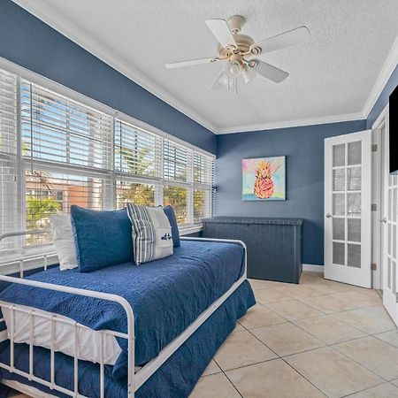 Barefoot Breeze Apartment Clearwater Beach Exterior photo