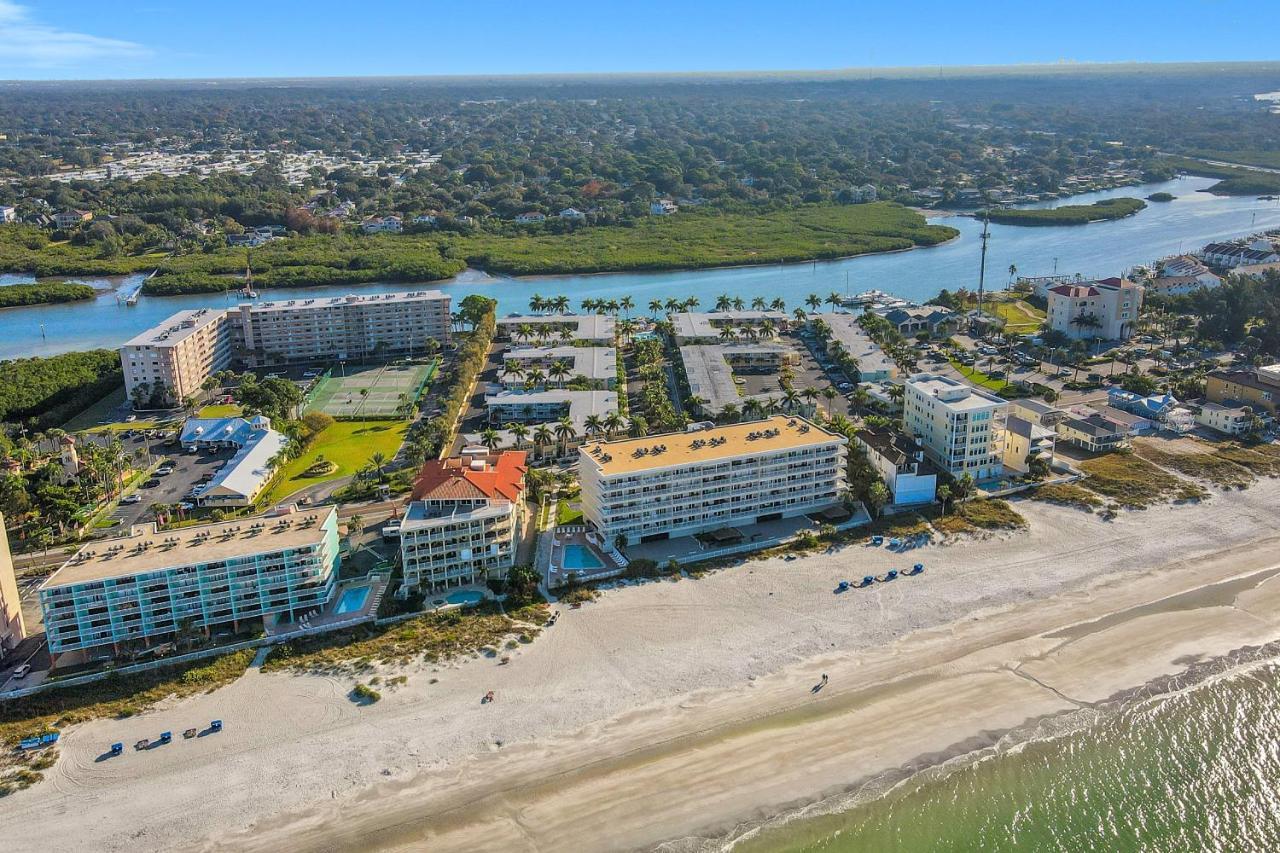Barefoot Breeze Apartment Clearwater Beach Exterior photo