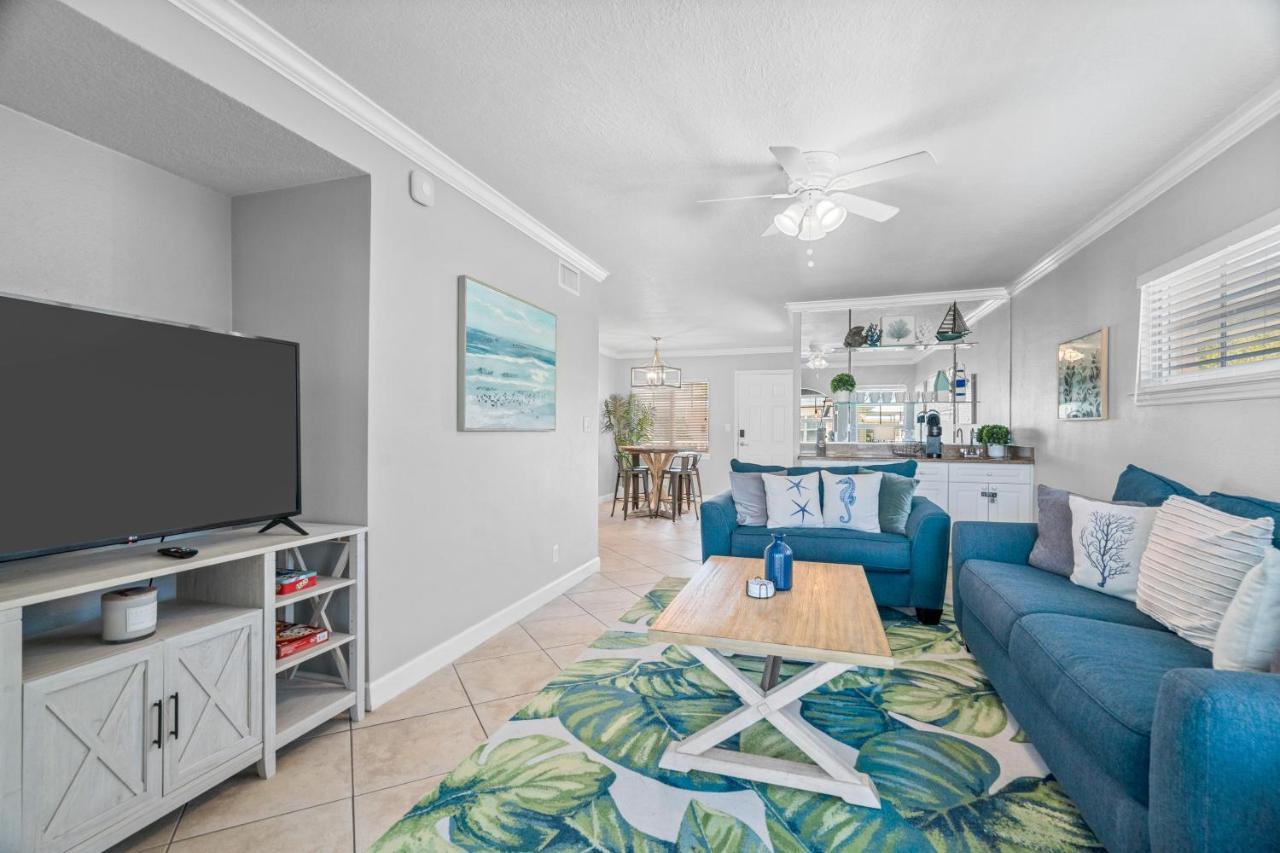 Barefoot Breeze Apartment Clearwater Beach Exterior photo