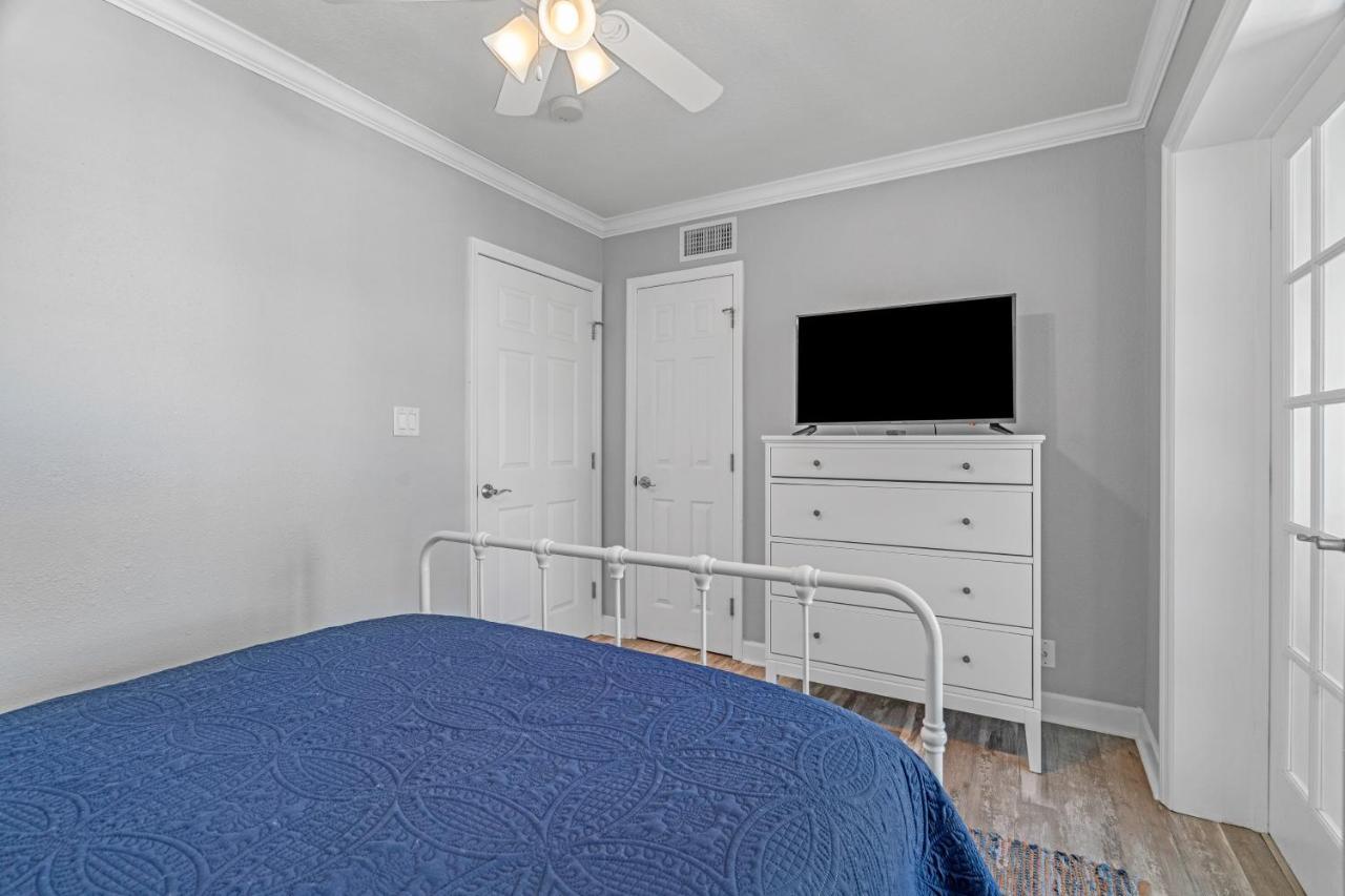 Barefoot Breeze Apartment Clearwater Beach Exterior photo